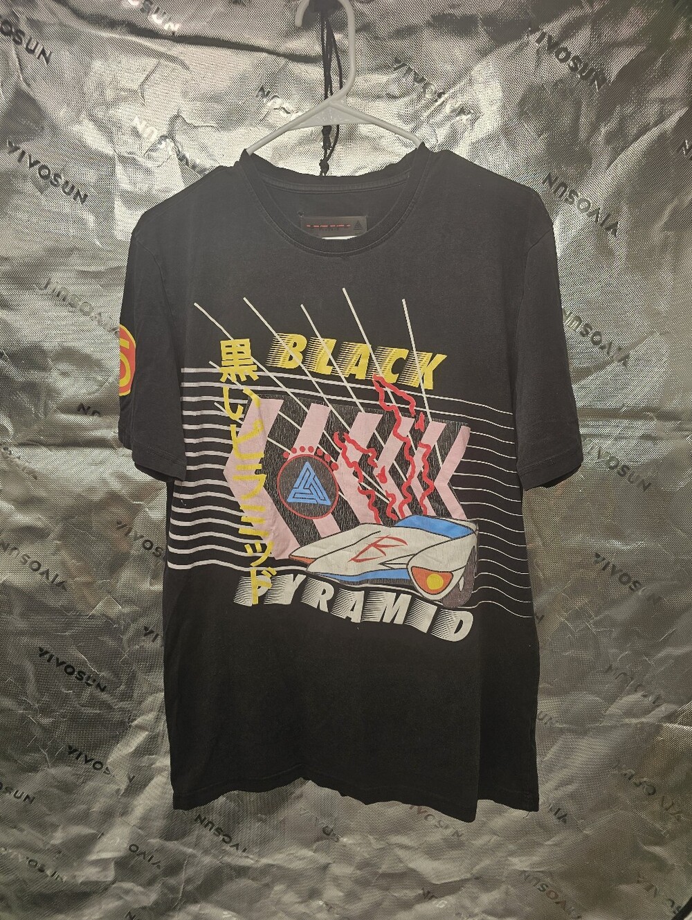 Black Pyramid Graphic T-Shirt Black Size M Short Sleeve Car Racing Print